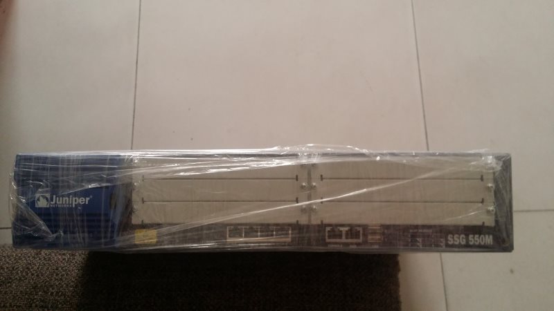 Juniper SSG-550M-SH-DC-N