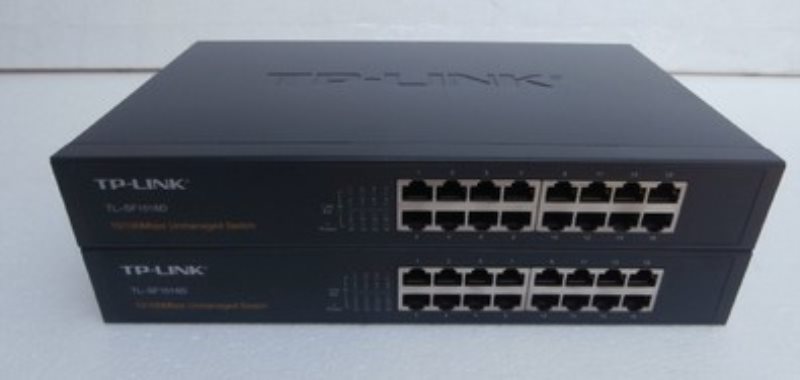 TP-LINK TL-SF1016D 16