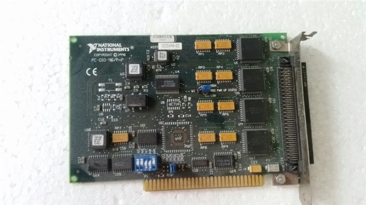 NI PC-DIO-96 /PNP 183549E-02