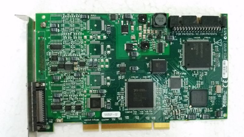 NI NI PCI-6722